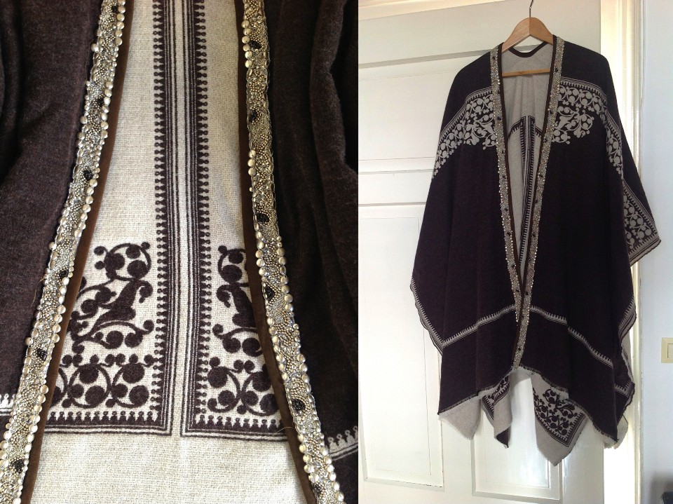 Poncho mit Stoff von mahler.stoffe, Schrägbänder und Metallborte