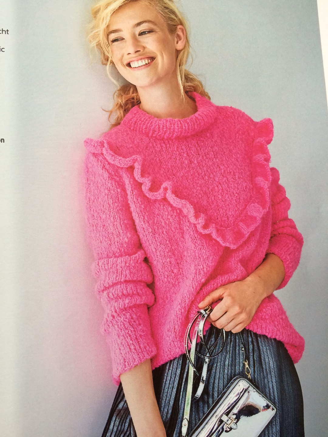 Rüschenpulli mit Garn von Rico Design
